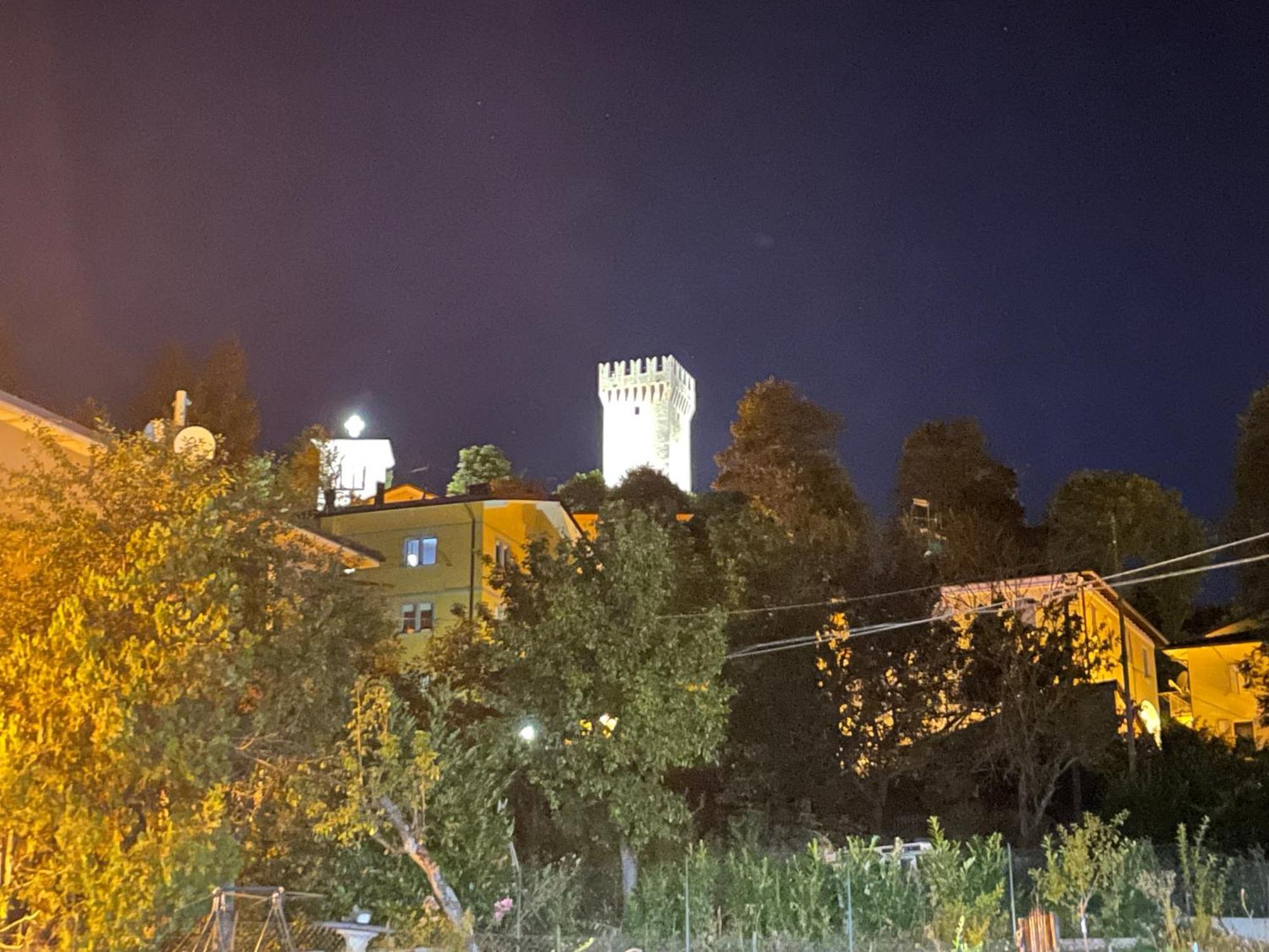 Novecento Luxury&Spa Residence 4 Stelle Montese エクステリア 写真