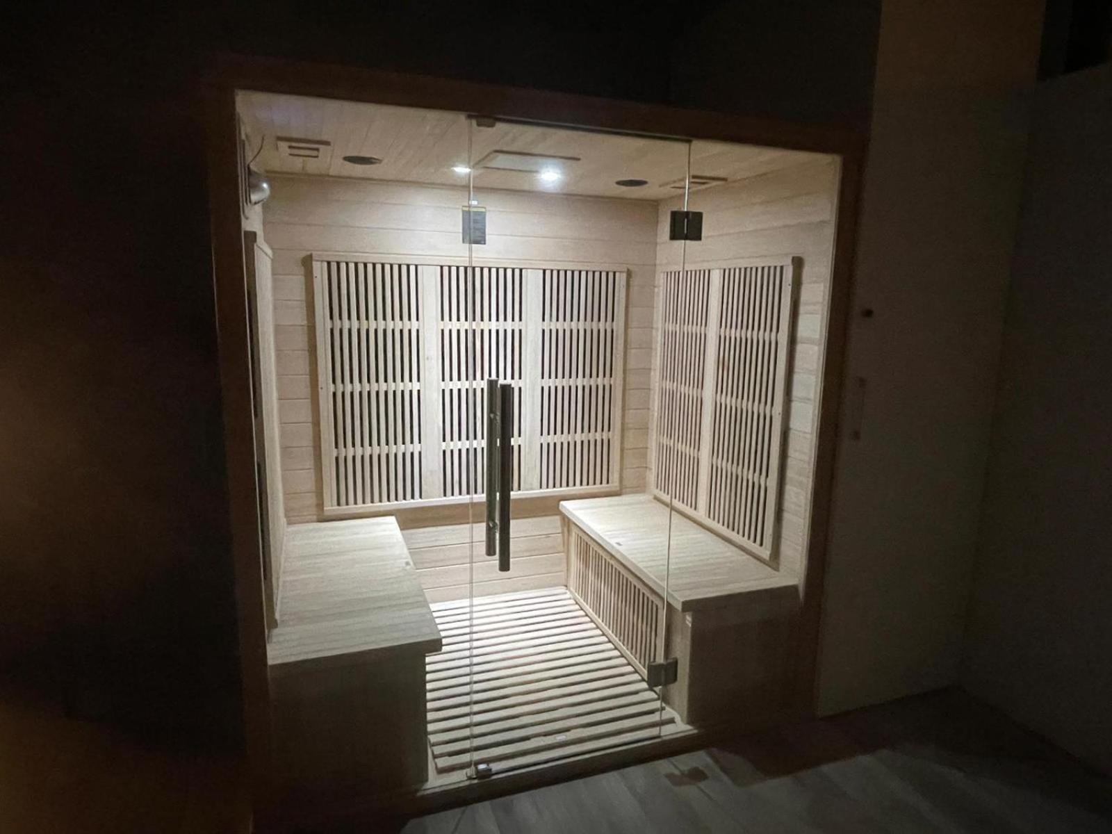 Novecento Luxury&Spa Residence 4 Stelle Montese エクステリア 写真