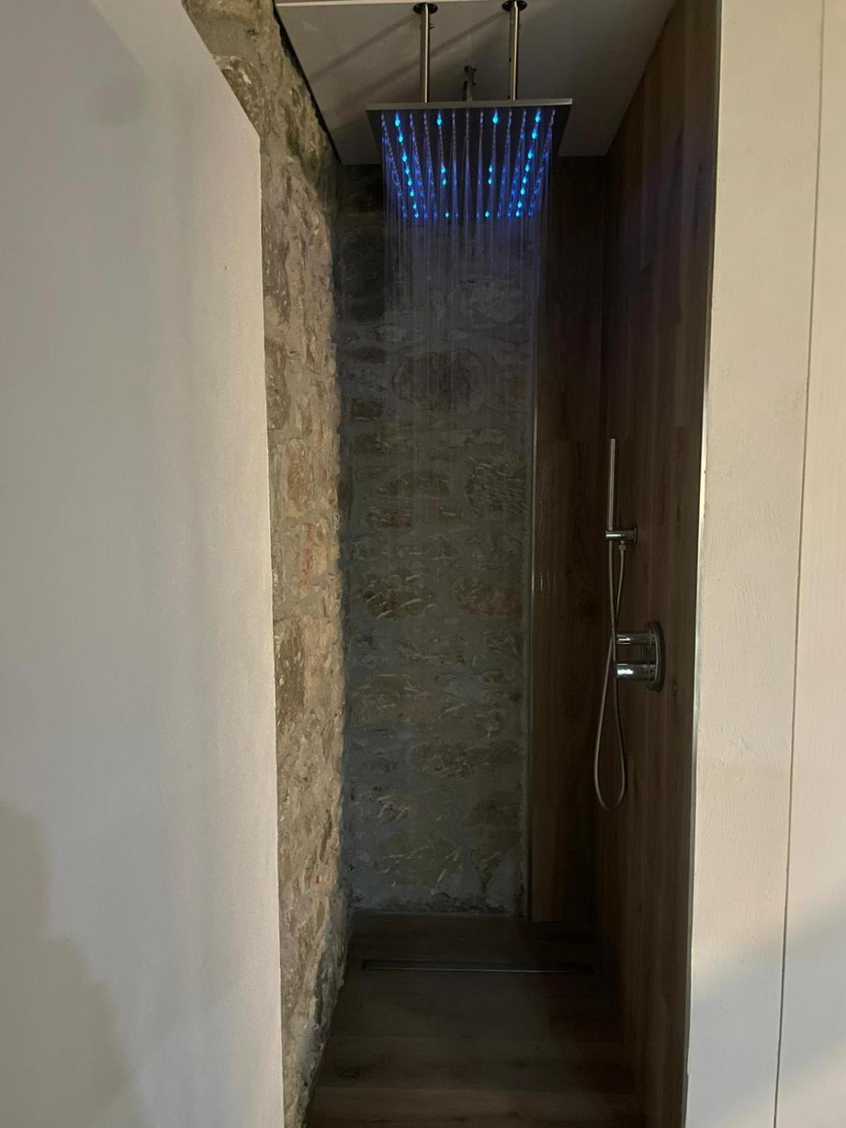 Novecento Luxury&Spa Residence 4 Stelle Montese エクステリア 写真