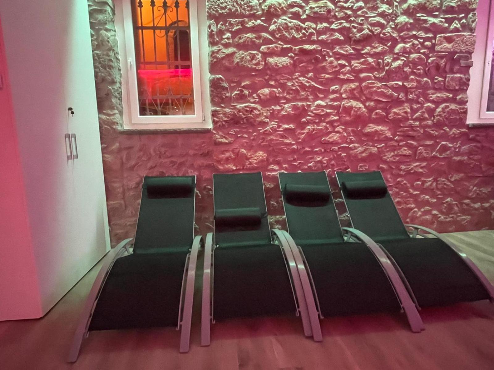 Novecento Luxury&Spa Residence 4 Stelle Montese エクステリア 写真